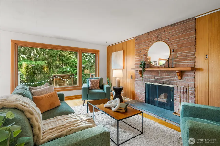 12015 Dayton Avenue N, Seattle, WA 98133 - #2