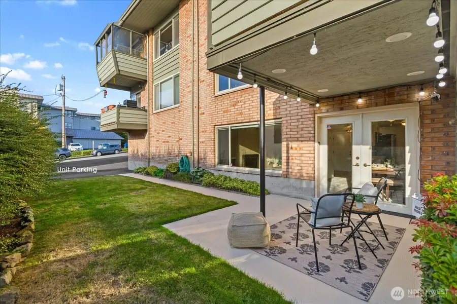 220 Alder Street #1, Edmonds, WA 98020 - #3