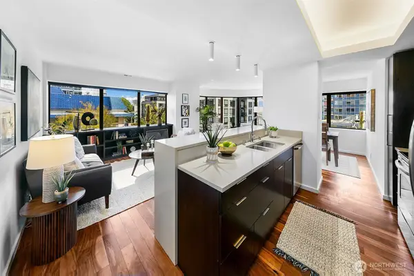 1301 Spring Street #5A, Seattle, WA 98104