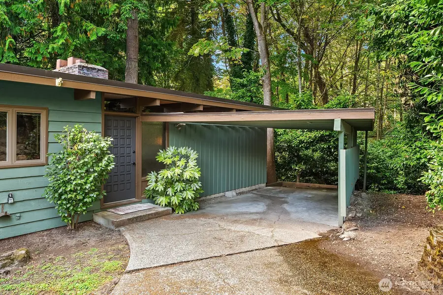 18415 51st Place Ne, Lake Forest Park, WA 98155 - #2
