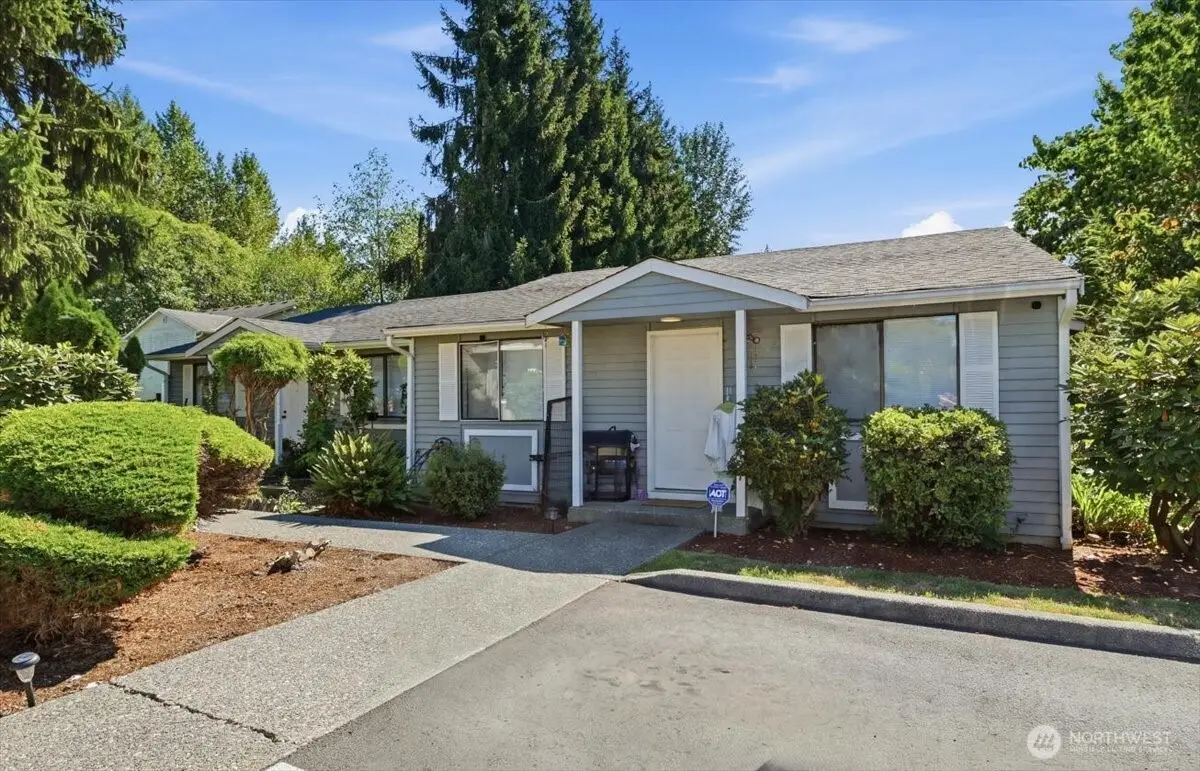 406 E Pioneer Street #E, Granite Falls, WA 98252 - #1