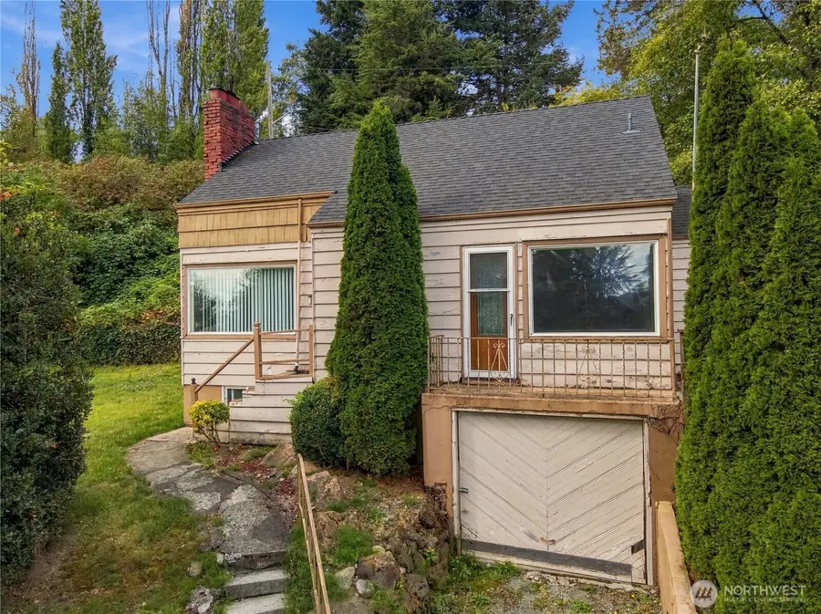 10863 Roseberg Avenue S, Seattle, WA 98168 - #3