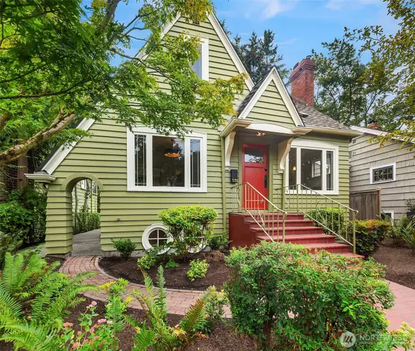 535 N 74th Street, Seattle, WA 98103