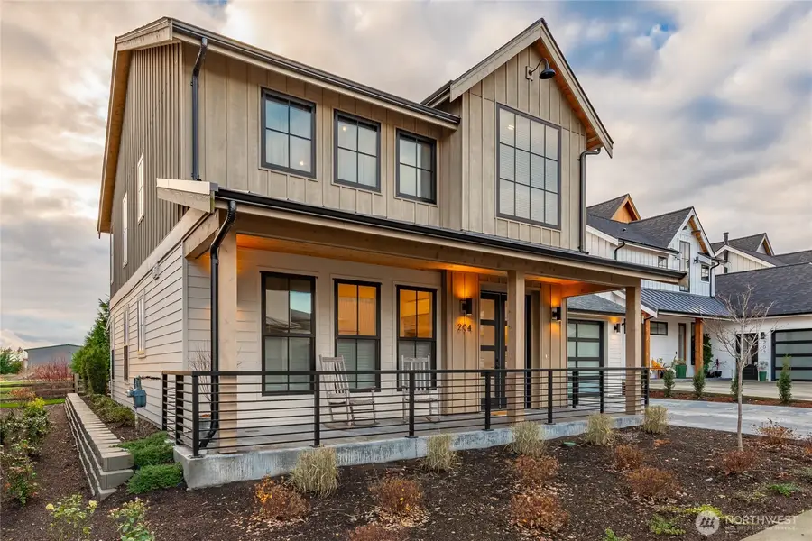204 Pebblebrook Drive, Lynden, WA 98264 - #2