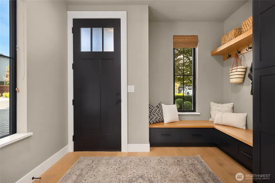 225 3rd Avenue S, Kirkland, WA 98033 - #2