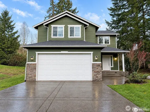 4158 SE Fairway Circle, Port Orchard, WA 98366