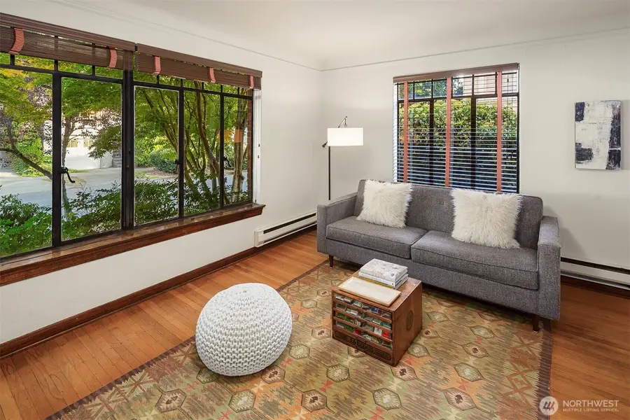 3121 Franklin Avenue E #2, Seattle, WA 98102 - #3