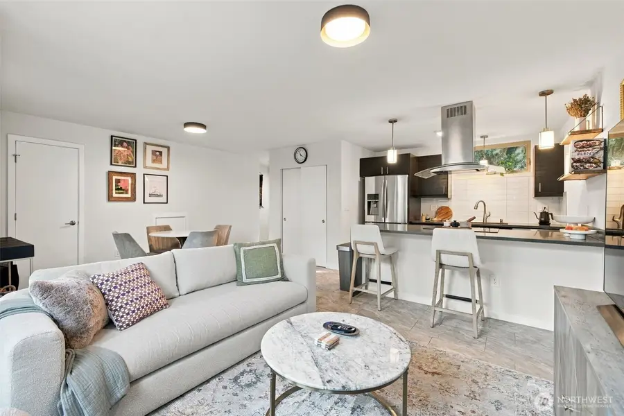 8644 Delridge Sw #B, Seattle, WA 98106 - #3