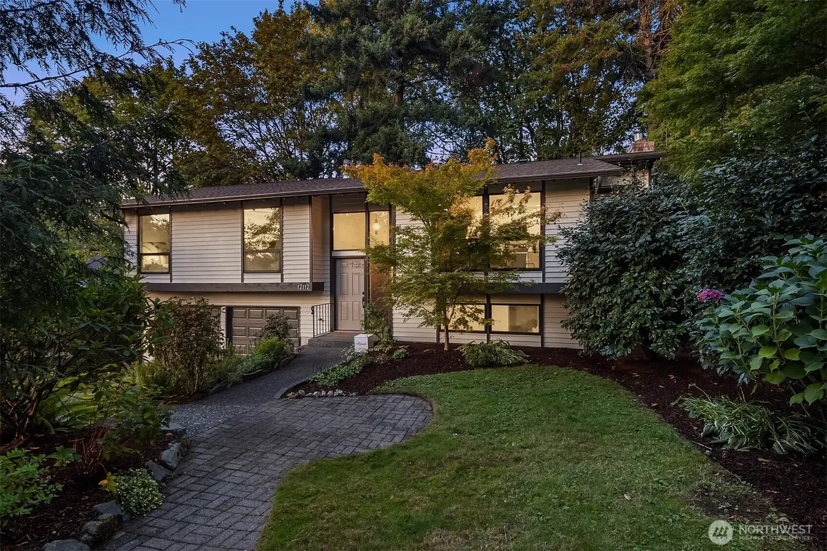 12112 SE 46th Pl, Bellevue, WA 98006 - #1