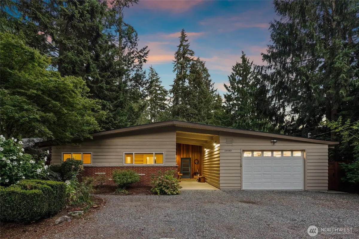 18483 47th Place Ne, Lake Forest Park, WA 98155 - #1