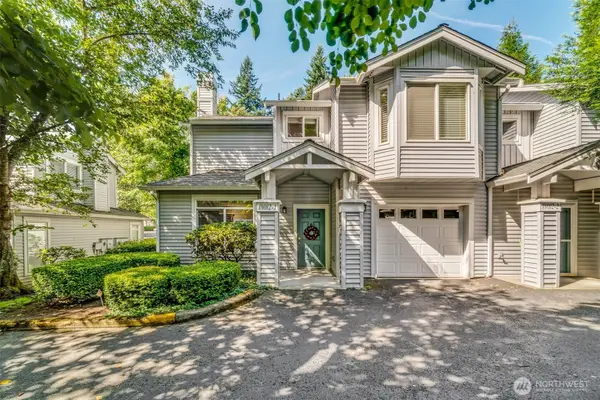 18012 NE 94th Court #1, Redmond, WA 98052