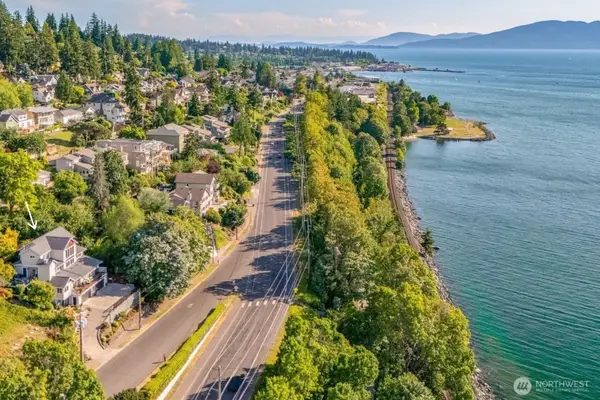 106 N State Street, Bellingham, WA 98225