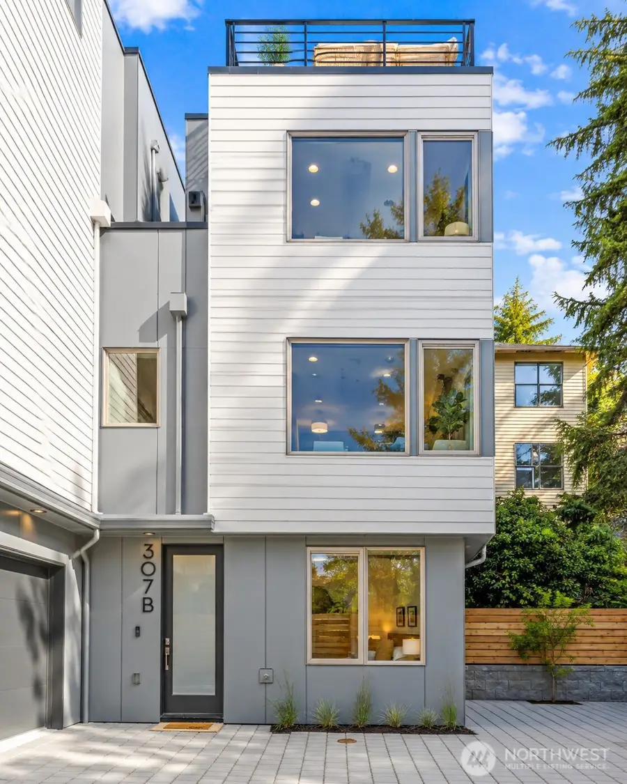 307 NW 52nd Street #B, Seattle, WA 98107 - #3