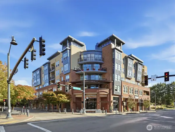 7800 SE 27th Street #206, Mercer Island, WA 98040