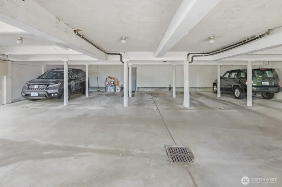 11255 Greenwood Avenue N, Seattle, WA 98133 - #2