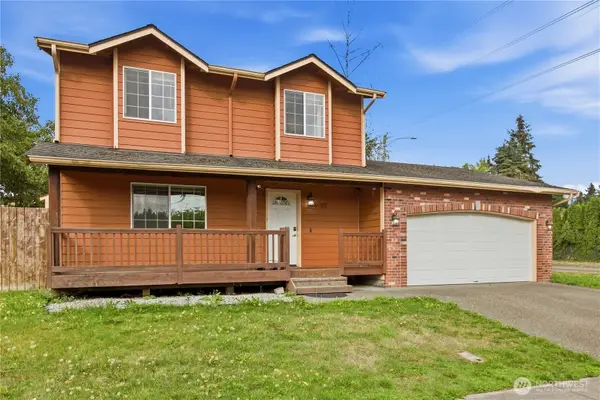 8402 E Sherwood Street, Tacoma, WA 98445