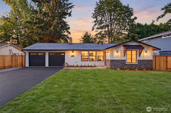 633 221st Street Sw, Bothell, WA 98021
