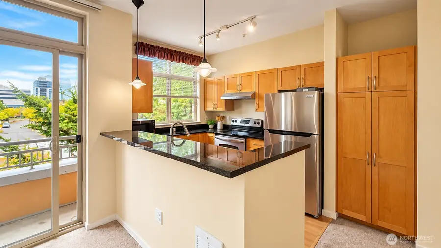 118 107th Avenue Ne #B403, Bellevue, WA 98004 - #3