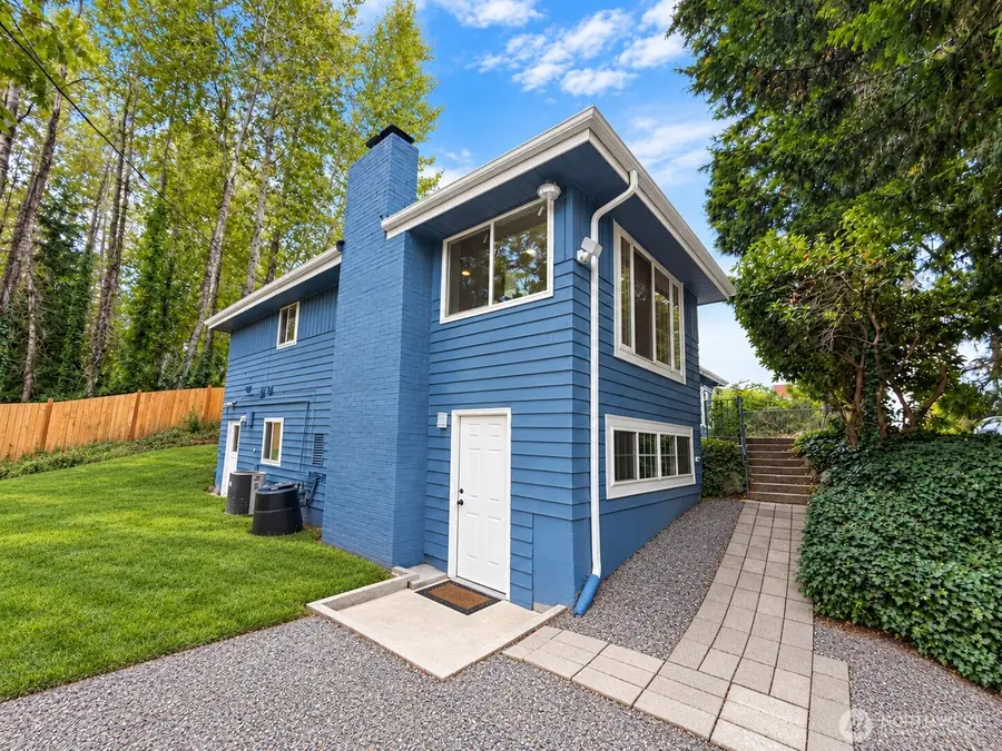 959 Hoquiam Avenue Ne, Renton, WA 98059 - #2