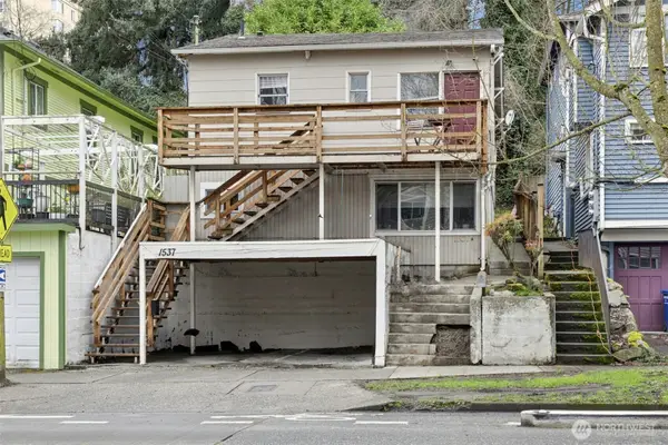 1537 15th Avenue S, Seattle, WA 98144