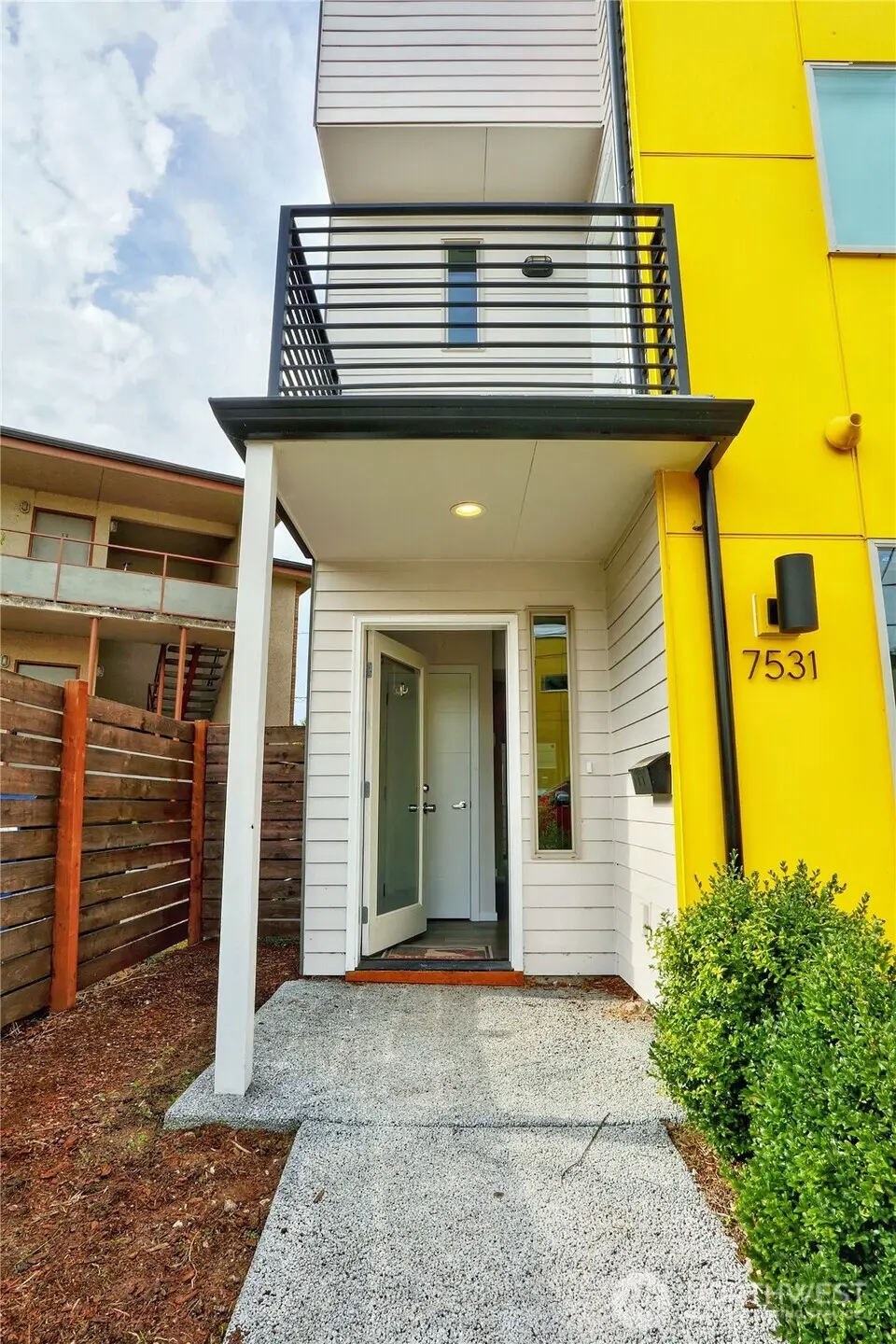 7531 43rd Avenue S, Seattle, WA 98118 - #1