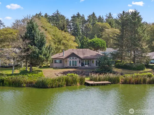 748 Kingfisher Court Se, Ocean Shores, WA 98569