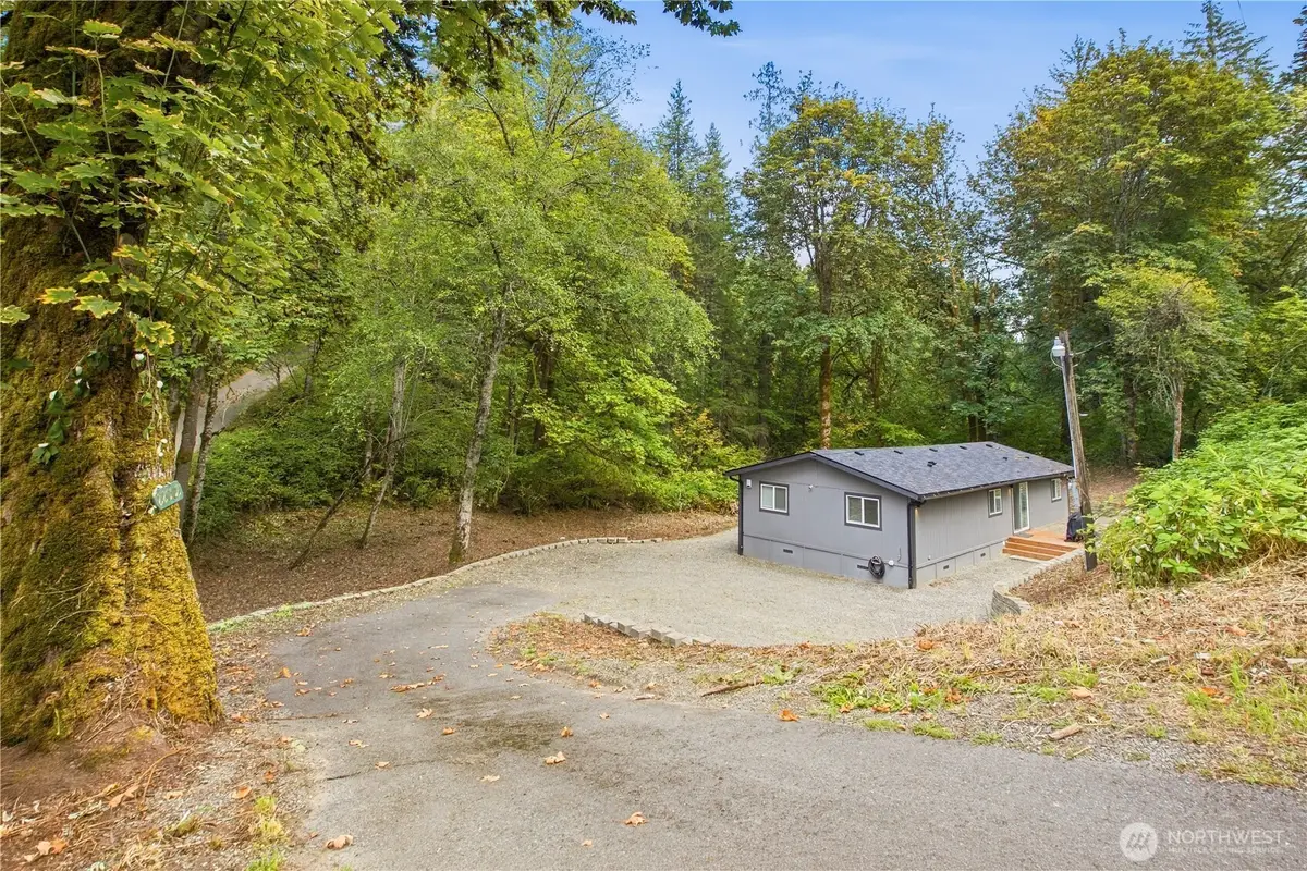 22002 196th Avenue Se, Renton, WA 98058 - #1