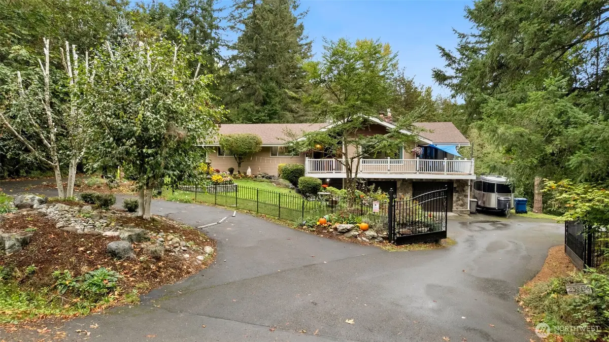 25806 SE 192nd Street, Maple Valley, WA 98038 - #1
