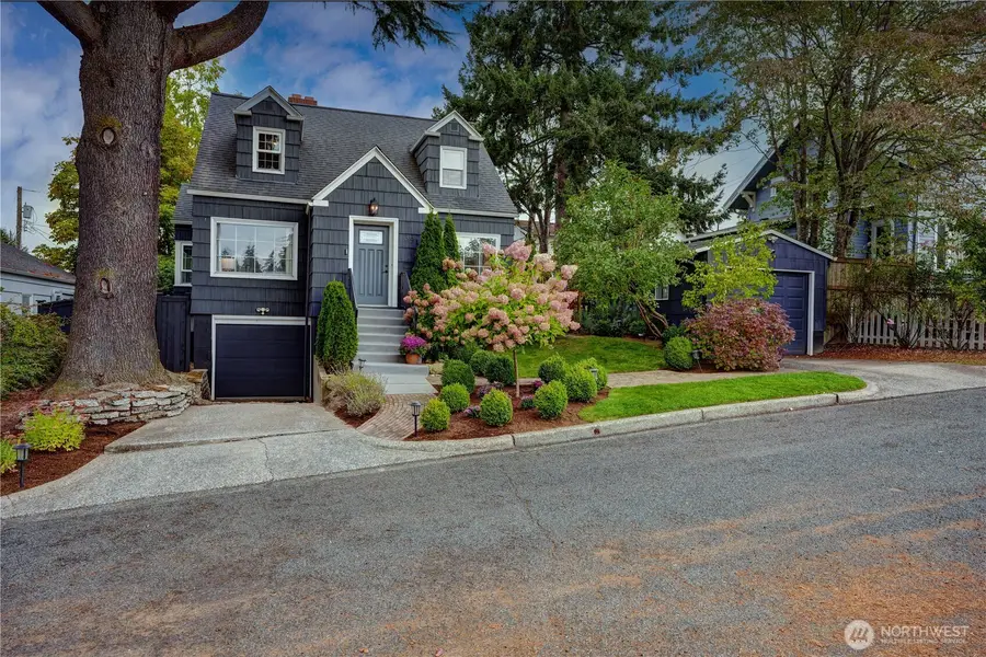 3911 N 8th Street, Tacoma, WA 98406 - #3