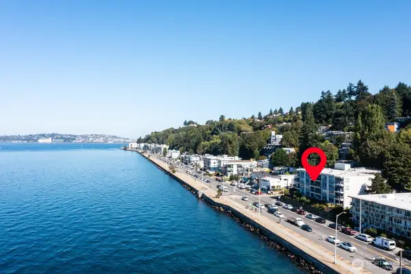 2200 Alki Avenue Sw #203, Seattle, WA 98116