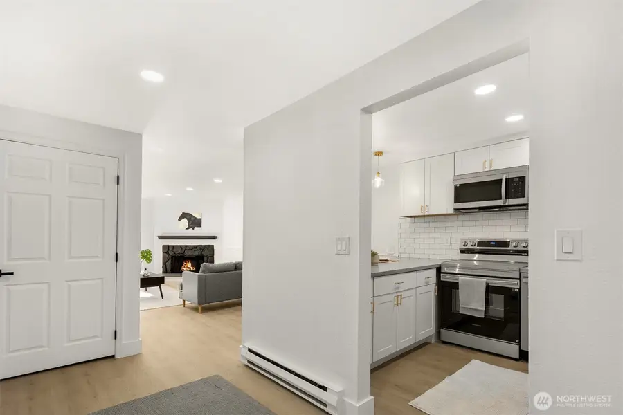 14527 NE 40th Street #G104, Bellevue, WA 98007 - #3