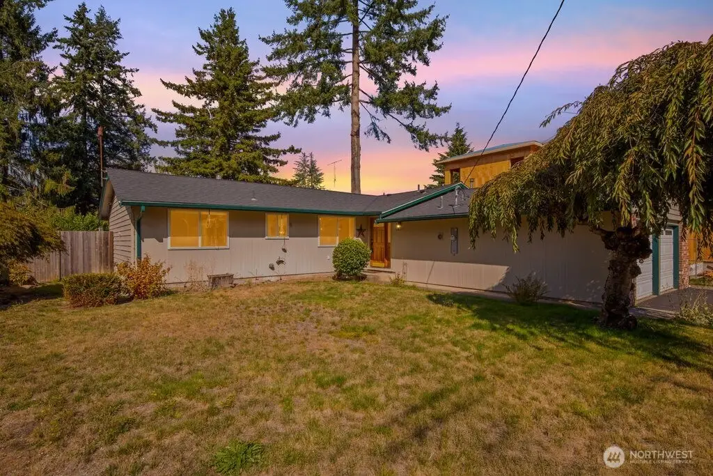 8622 NE 139th Street, Kirkland, WA 98034 - #1