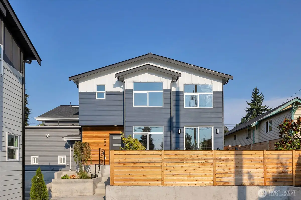 1603 SW Kenyon Street, Seattle, WA 98106 - #1