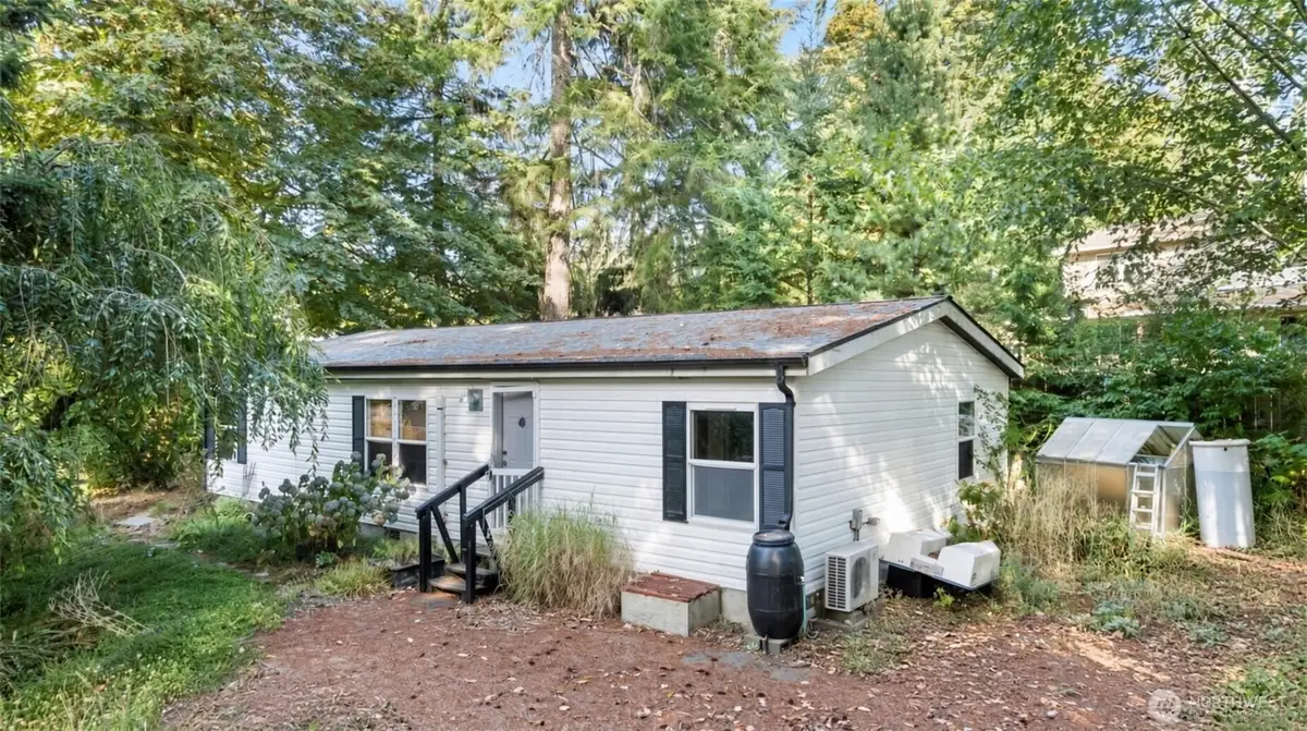 19116 21st Street Sw, Lakebay, WA 98349 - #1