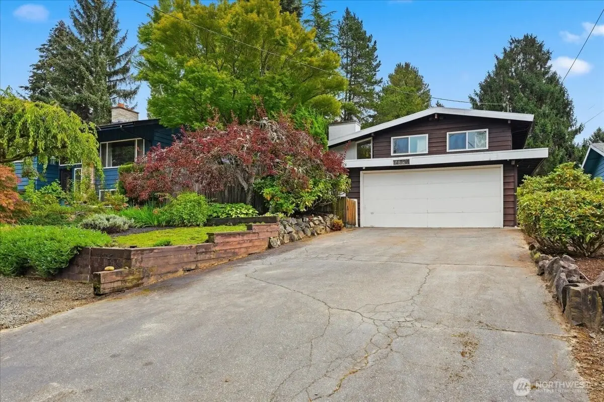 14036 17th Avenue Ne, Seattle, WA 98125 - #1