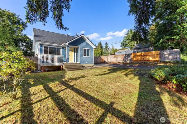 2369 Winfield Avenue, Bremerton, WA 98310