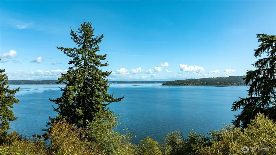 3363 Greenbank Drive, Greenbank, WA 98253 - #3