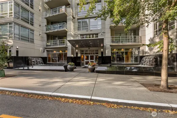 2929 1st Avenue #1106, Seattle, WA 98121