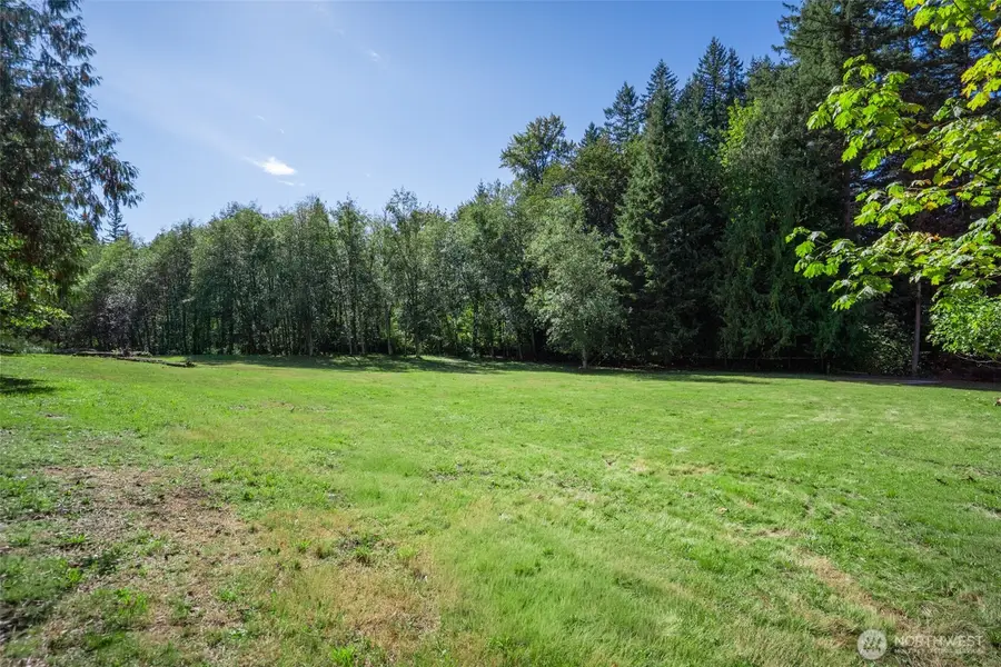 253 200th St Se, Maple Valley, WA 98038 - #2