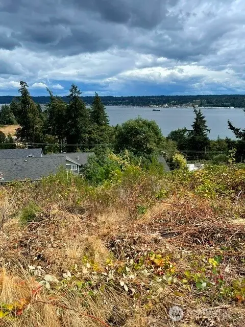 1656 Sound Ridge Drive #19, Bremerton, WA 98312
