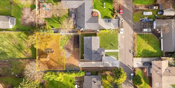 8708 NE 140th Street, Kirkland, WA 98034