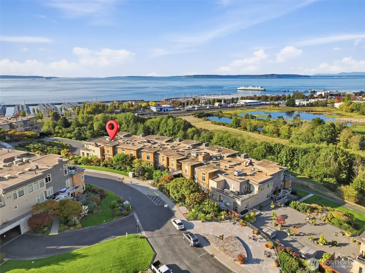 61 Pine #206, Edmonds, WA 98020 - #1