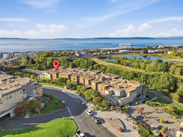 61 Pine #206, Edmonds, WA 98020