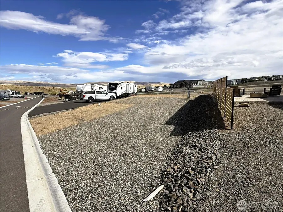 1769 Naches Wenas Rd, Selah, WA 98942 - #3