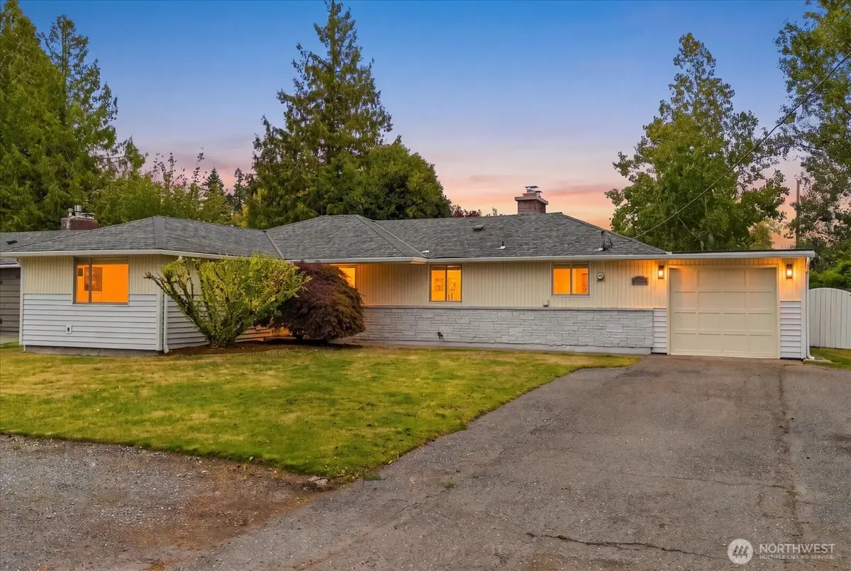 23107 84th Avenue W, Edmonds, WA 98026 - #1