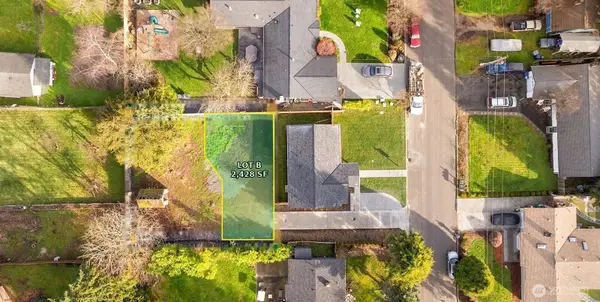 8708 NE 140th Street, Kirkland, WA 98034