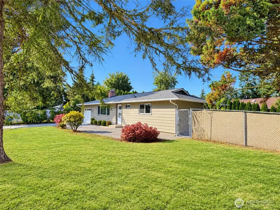 8916 NE 141st Street, Kirkland, WA 98034 - #3