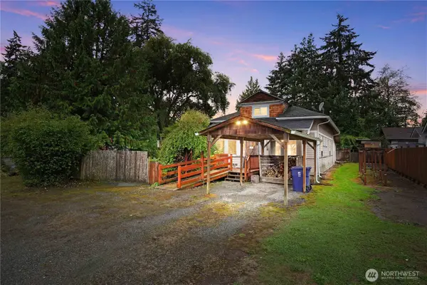 9536 E E Street, Tacoma, WA 98445