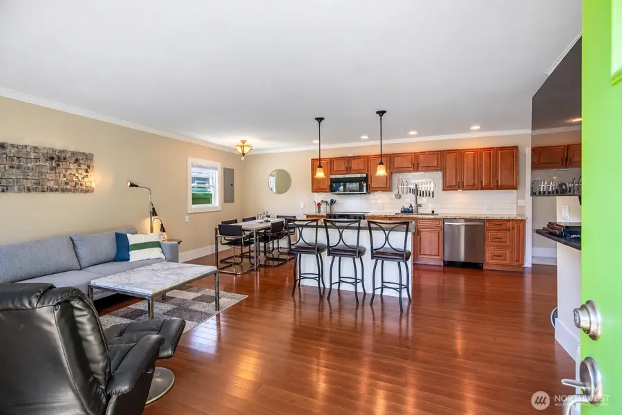 9745 2nd Avenue Nw, Seattle, WA 98117 - #3