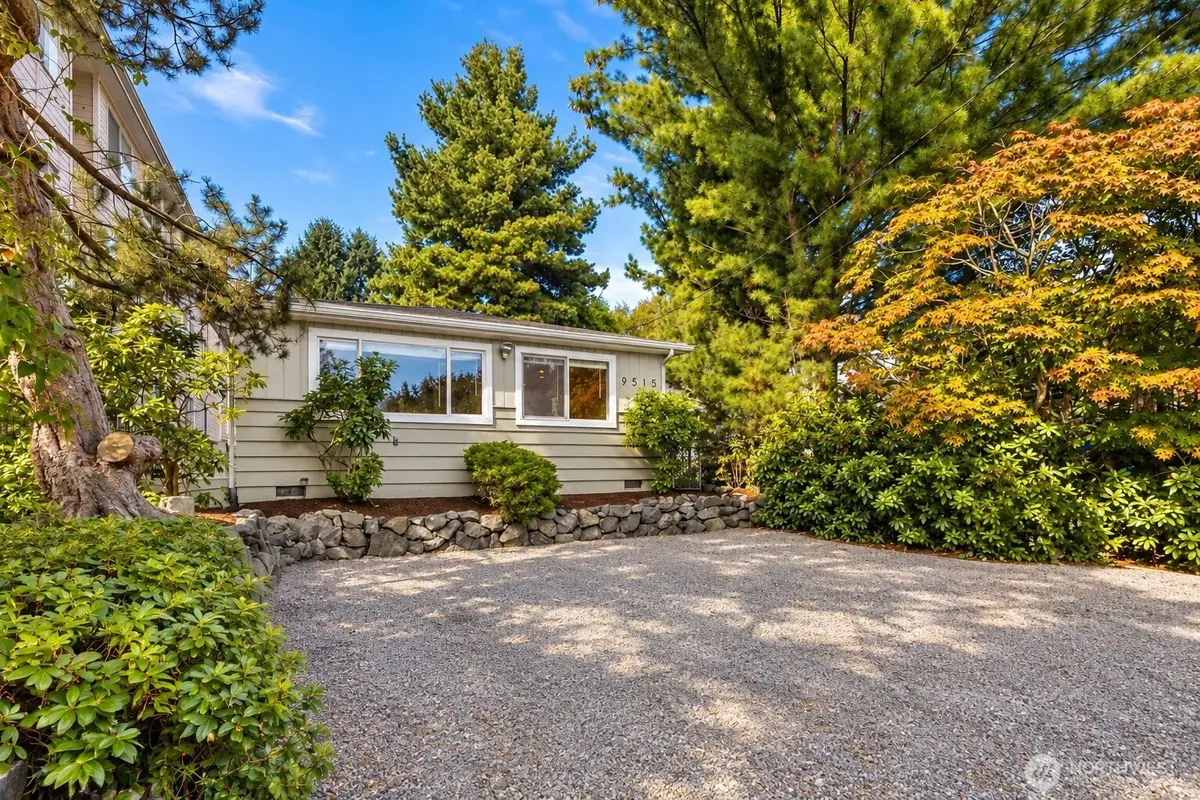 9515 Linden Avenue N, Seattle, WA 98103 - #1